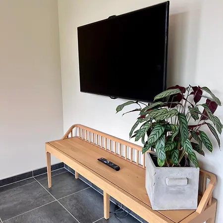 Luxurious Flat Offering Comfort And Privacy In * 마르테란제