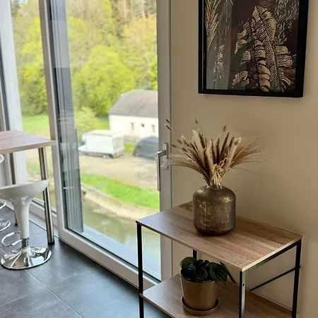 Luxurious Flat Offering Comfort And Privacy In Appartement